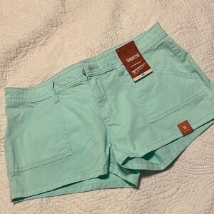 Arizona Jean Company juniors size11 Mint Green Shorts NWTs
